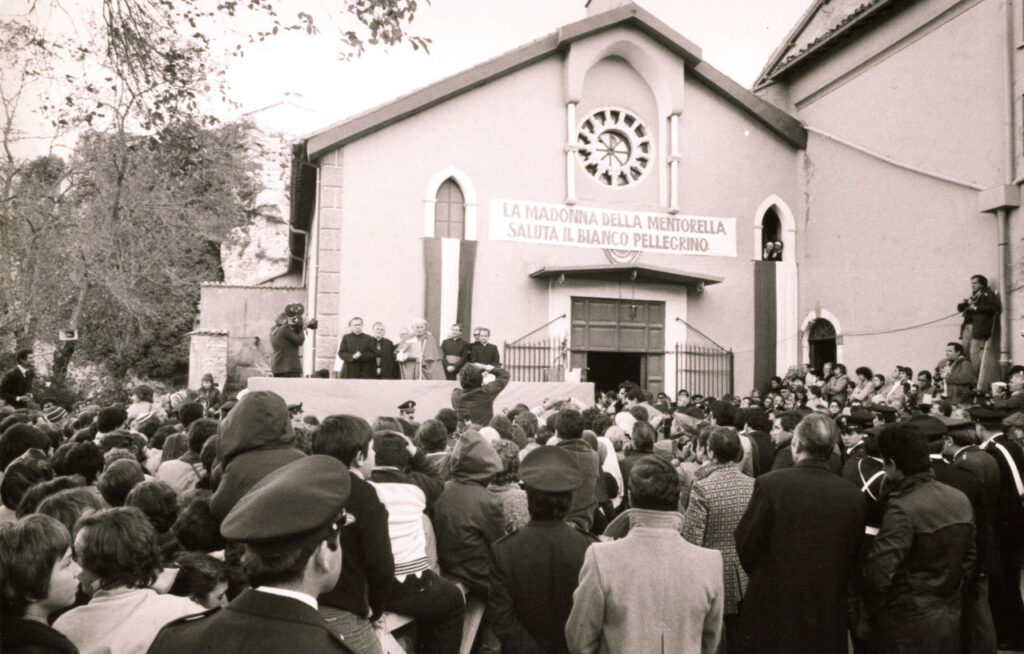 29 ottobre 1978, una giornata speciale: Papa Giovanni Paolo II visita il Santuario della Mentorella. Sarà la prima delle sue numerose visite pastorali.